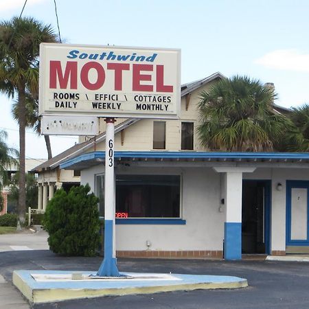 Southwind Motel Stuart Exteriör bild