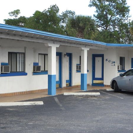 Southwind Motel Stuart Exteriör bild